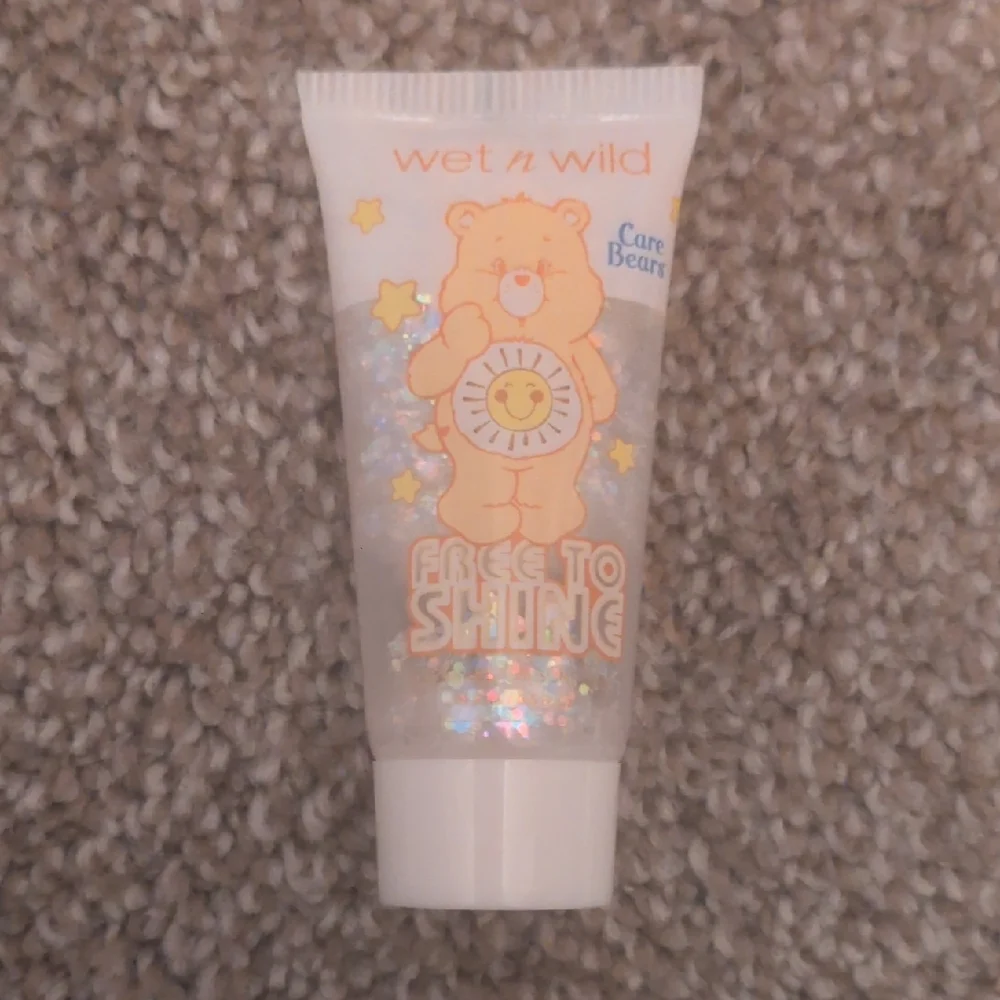 Wet n Wild Care Bears Collection - Picture 6 of 7